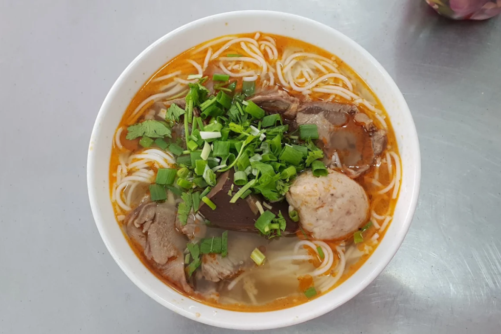 Lưu ngay 10 quán bún bò Huế Đà Nẵng ngon nức tiếng 9 quán bún bò huế đà nẵng