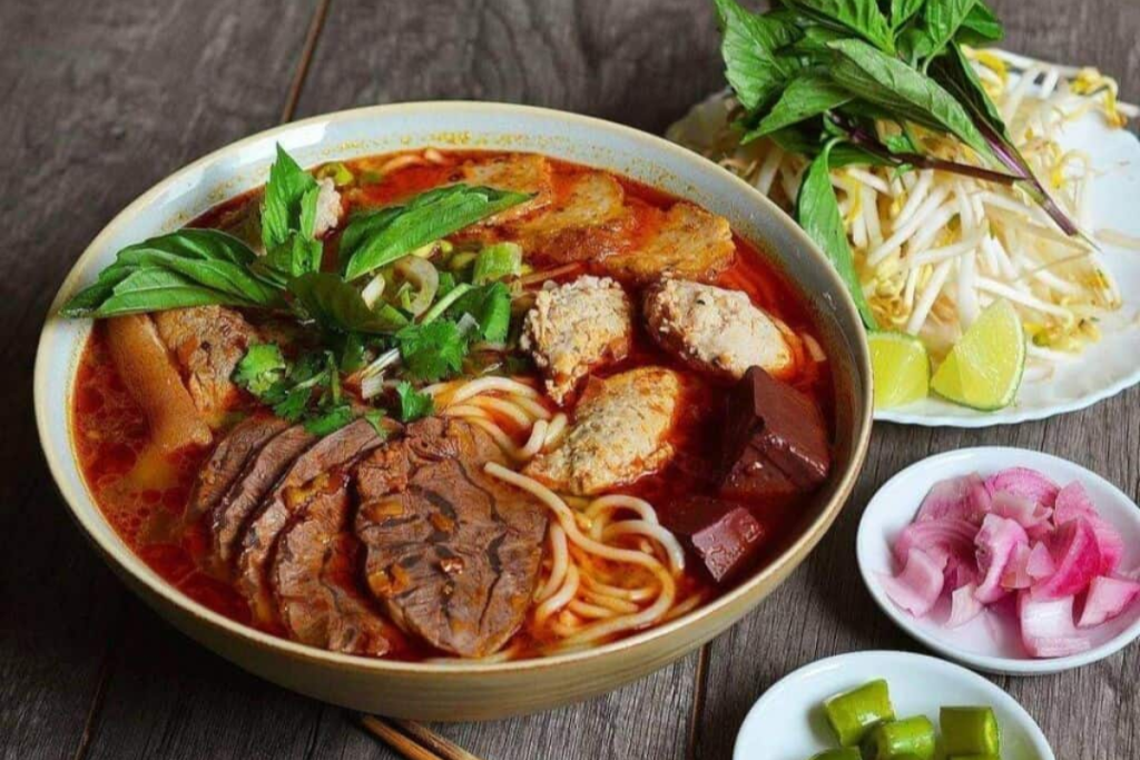Lưu ngay 10 quán bún bò Huế Đà Nẵng ngon nức tiếng 5 bún bò huế đà nẵng
