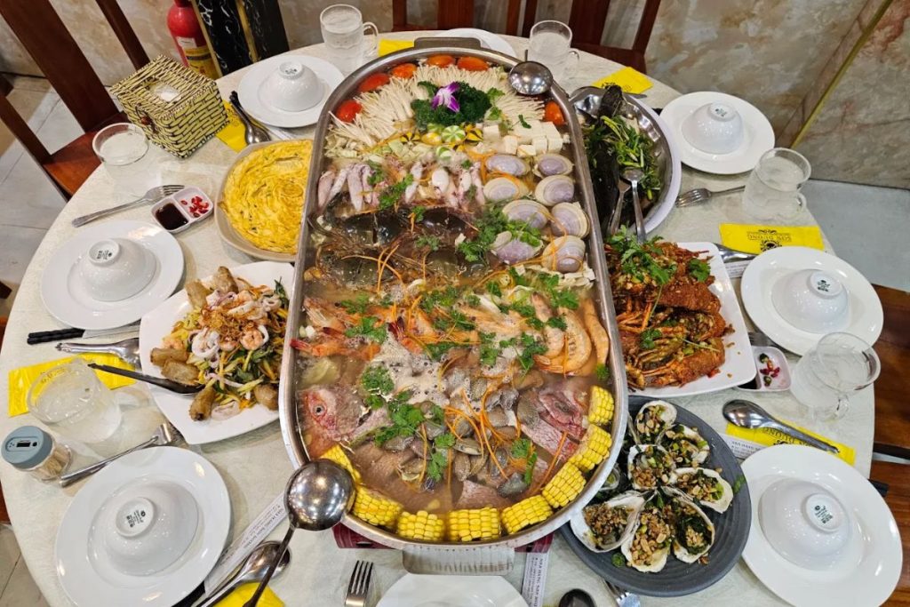 10 best family restaurant Da Nang for a memorable meal together 10 best family restaurant da nang