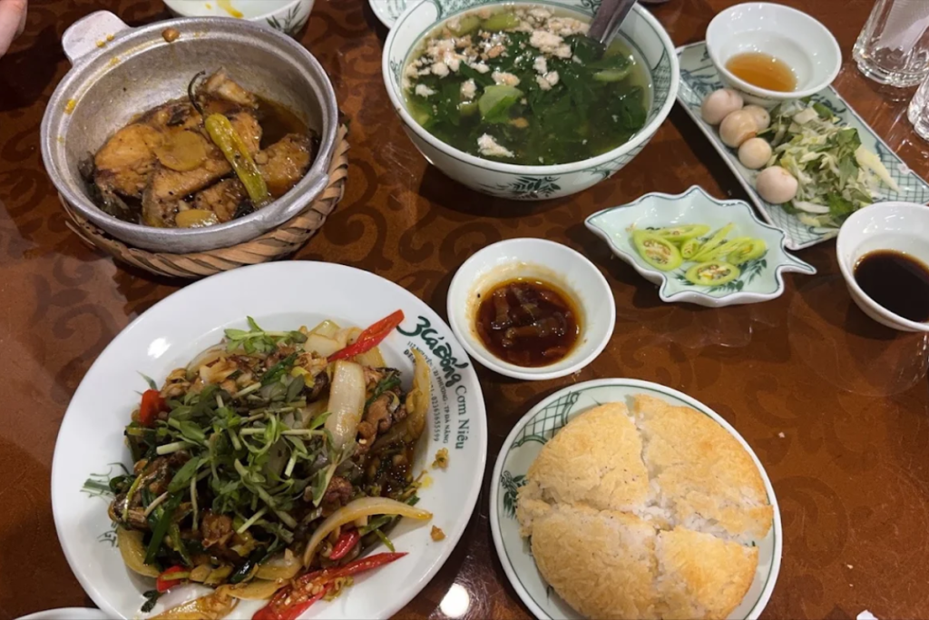 best lunch in da nang