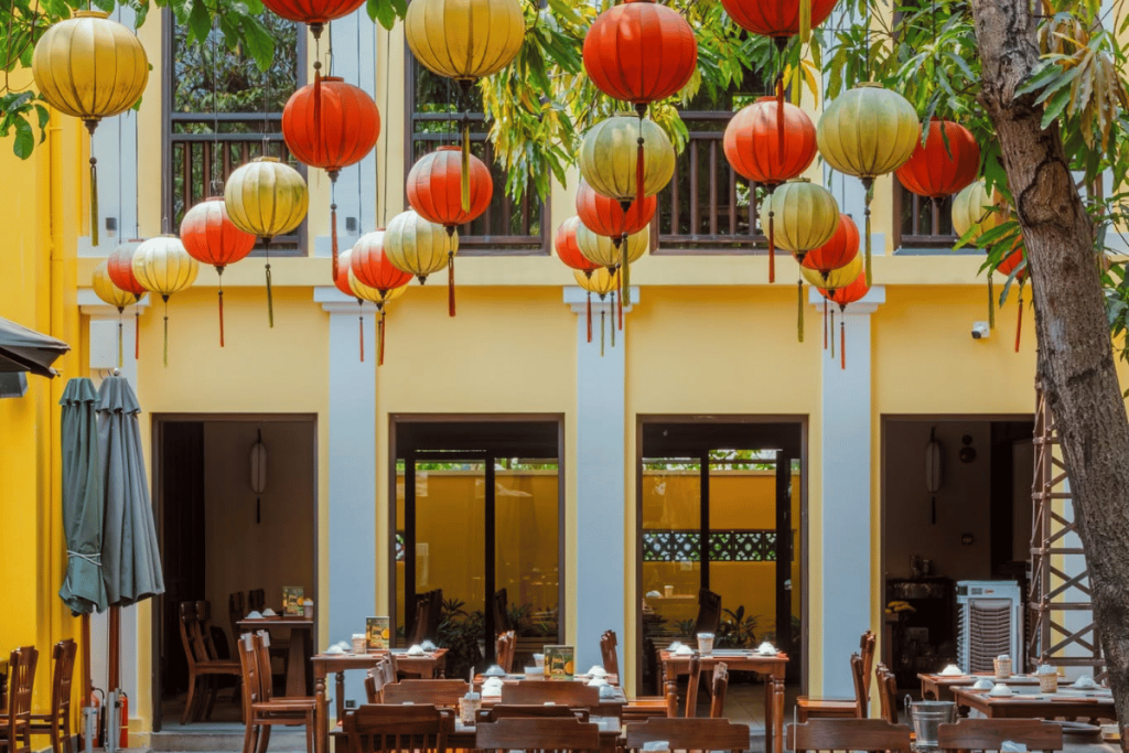 must eat restaurant da nang