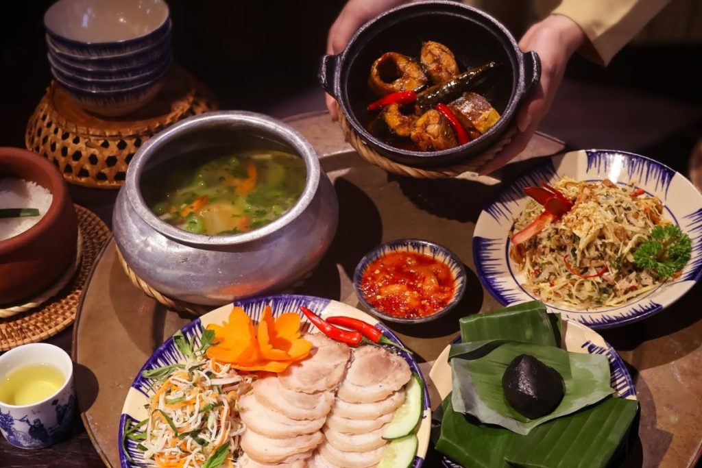 Vietnamese Food Da Nang: 10 Best Local Dishes to Try 12 vegetarian vietnamese food da nang
